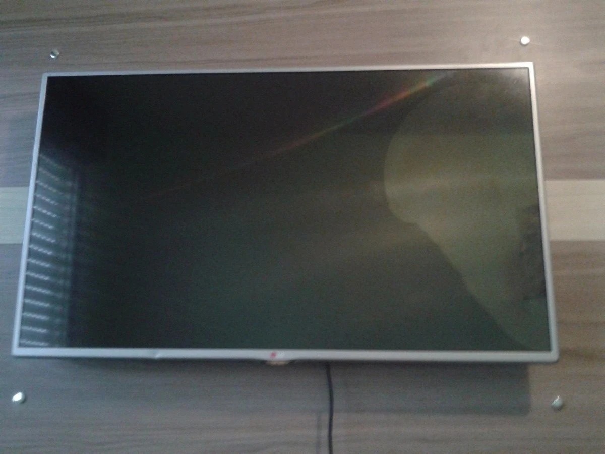 Quais os valores de conserto de tv led tela quebrada na Vila Dalila